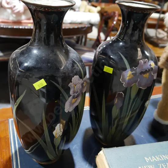 Pair of vases