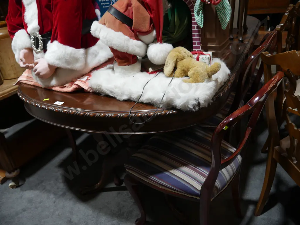 Dining table & 6 chairs Image 1++