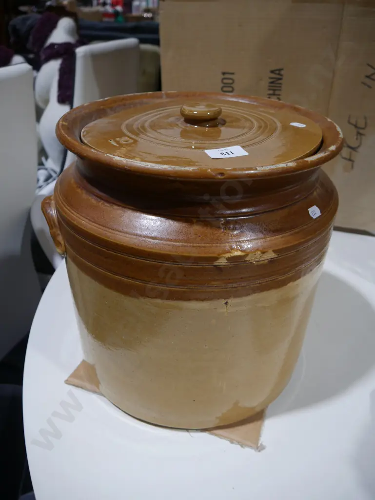 Large Milton Pottery storage crock and lid Image 1++