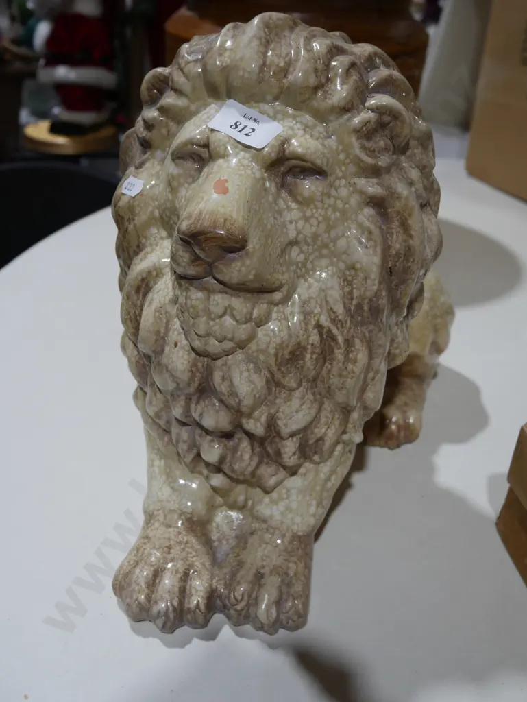 Pottery lion Image 1++