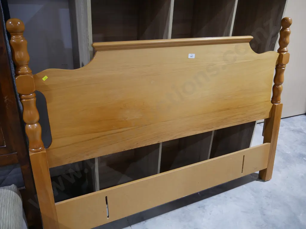 Rimu headboard Image 1++