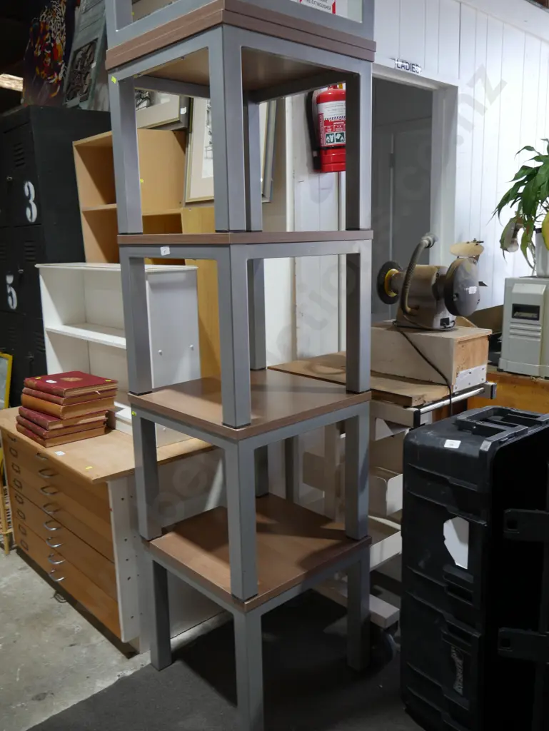 Set of 5 side tables Image 1++