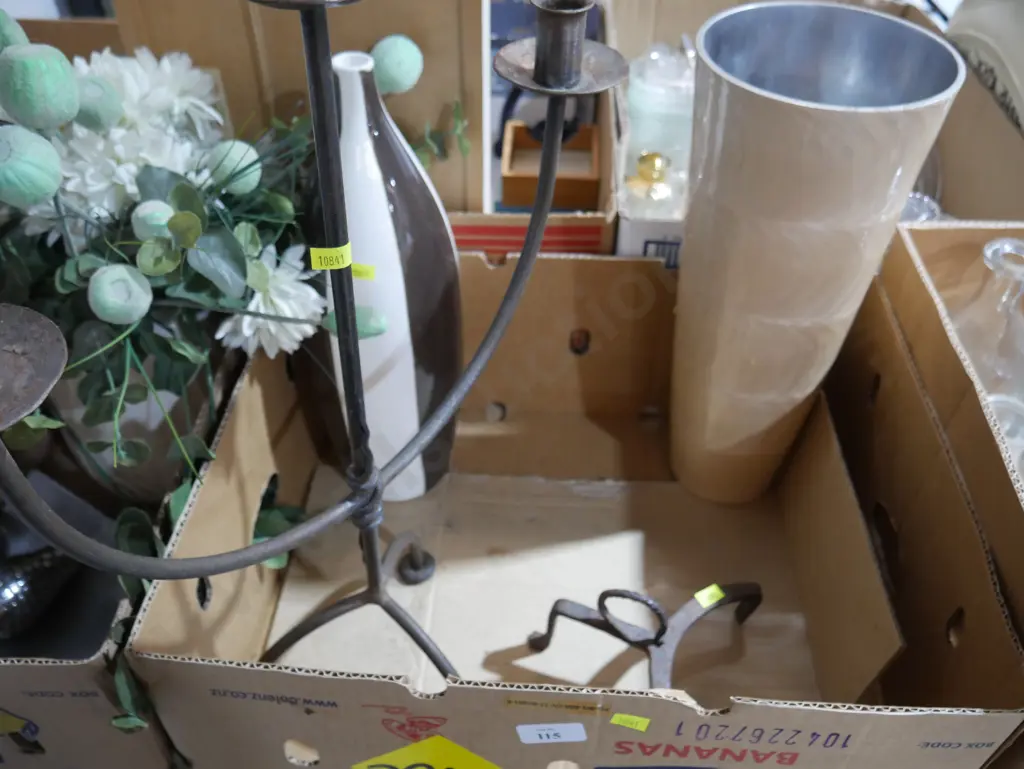 Vase, candle holder etc Image 1++