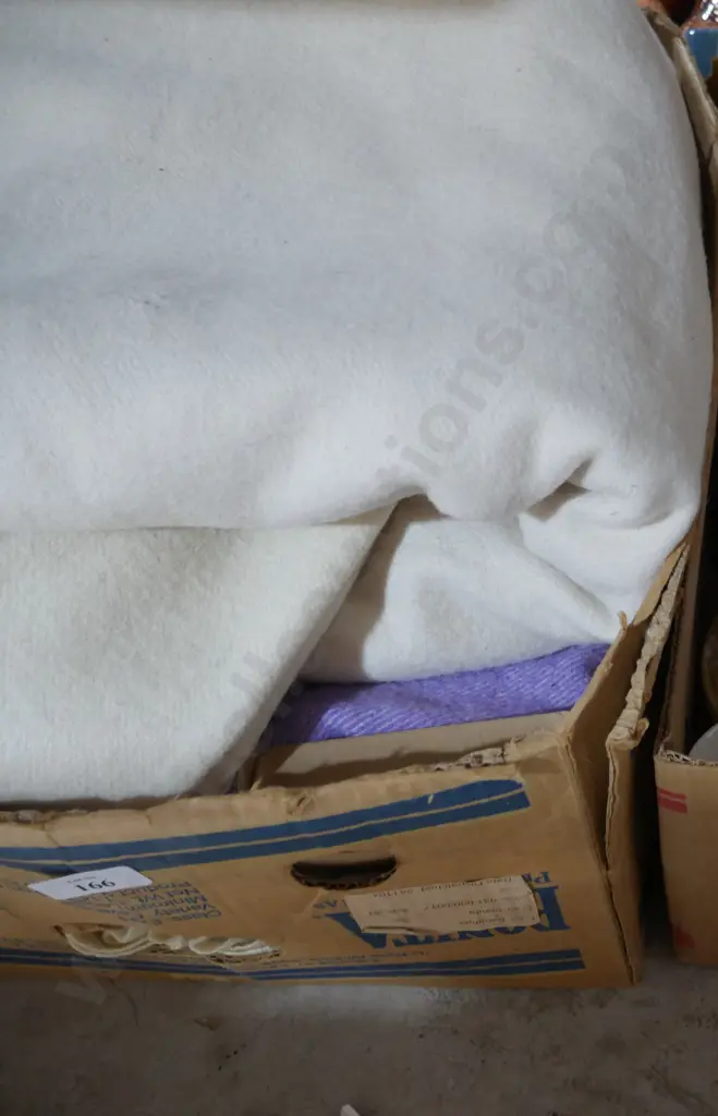 Woolen blankets Image 1++