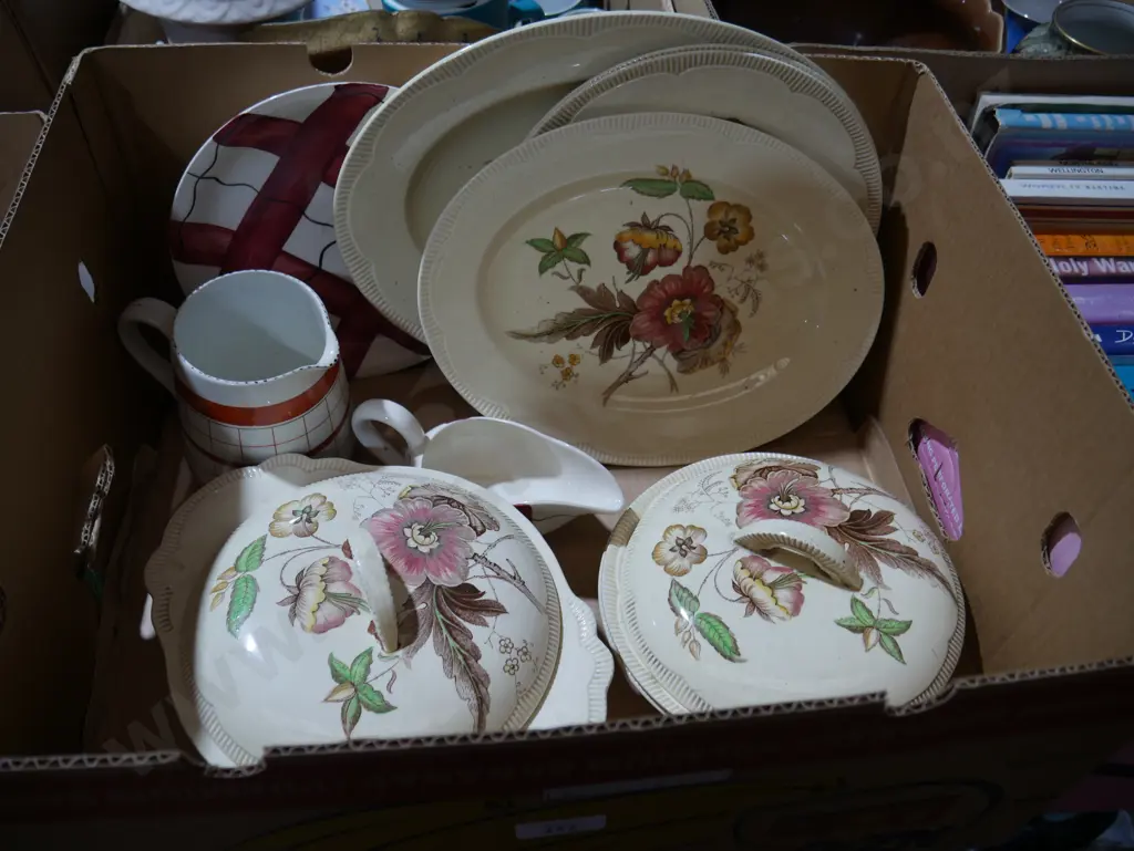 Clarice Cliff dishes etc Image 1++