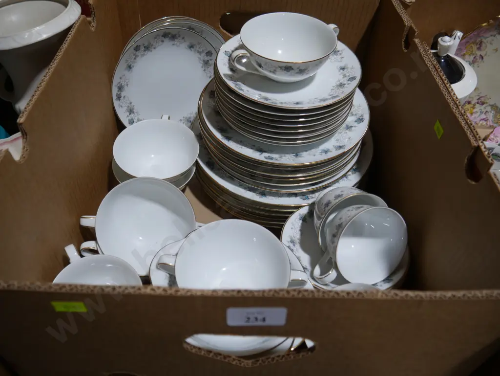 Noritake Valencia dinnerware Image 1++