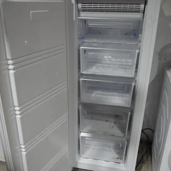 Acqua upright freezer