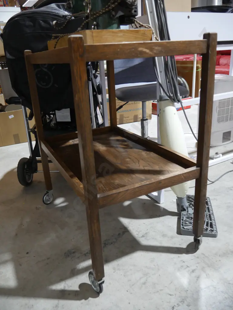 Tea trolley Image 1++