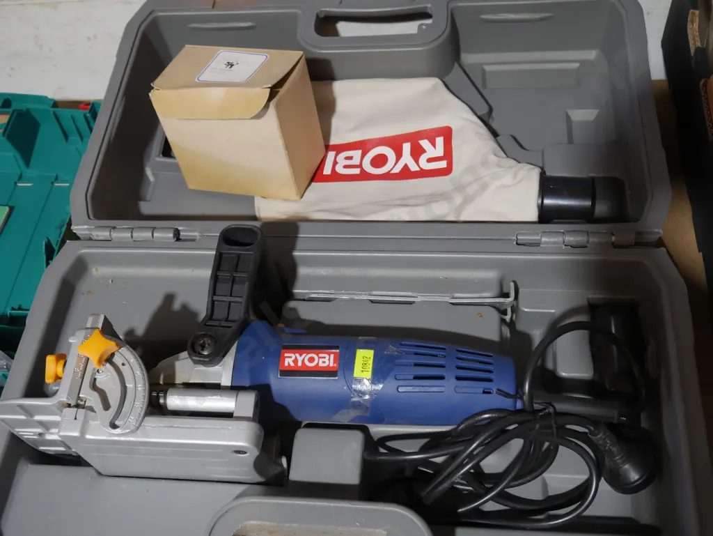 Ryobi biscuit joiner Image 1++