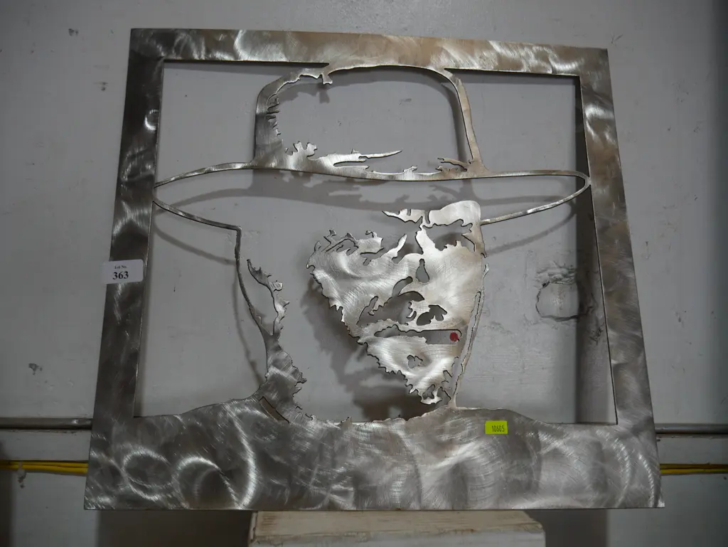 Metal sign Image 1++