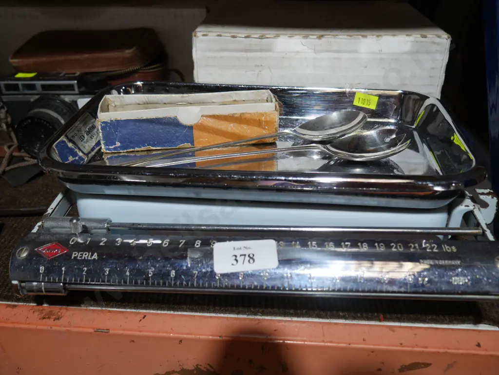 Old scales etc Image 1++