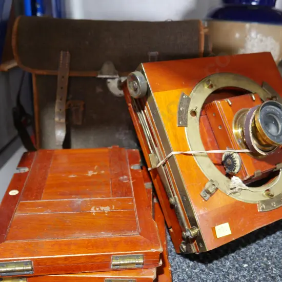 Vintage plate camera