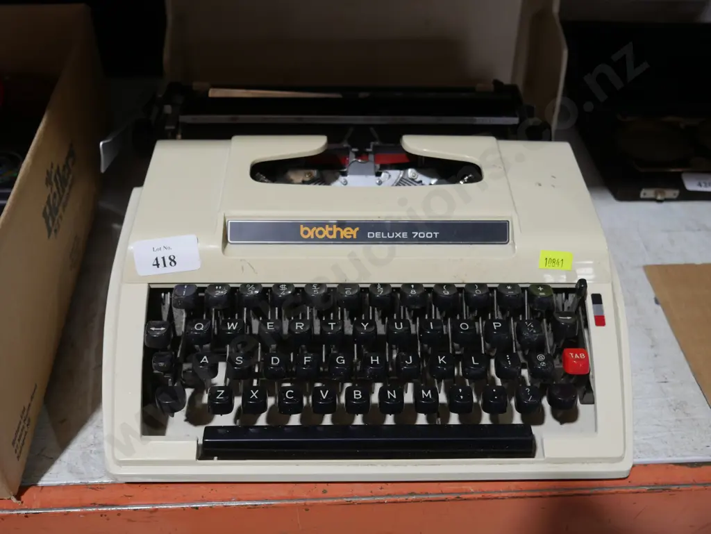 Brother typewriter Image 1++