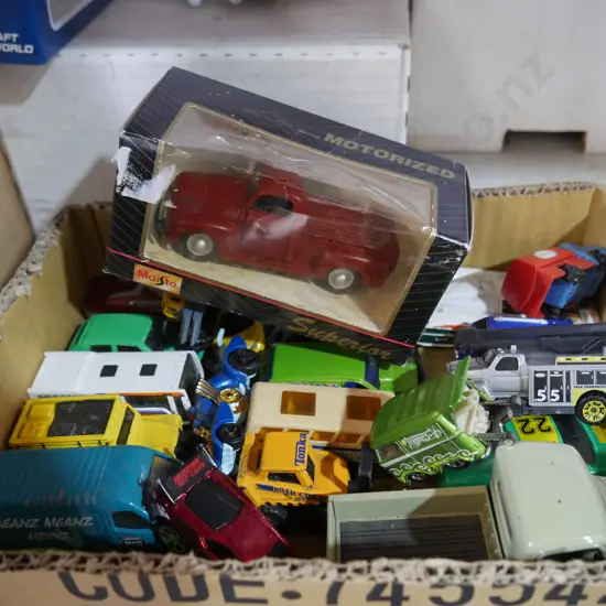 Assorted model cars