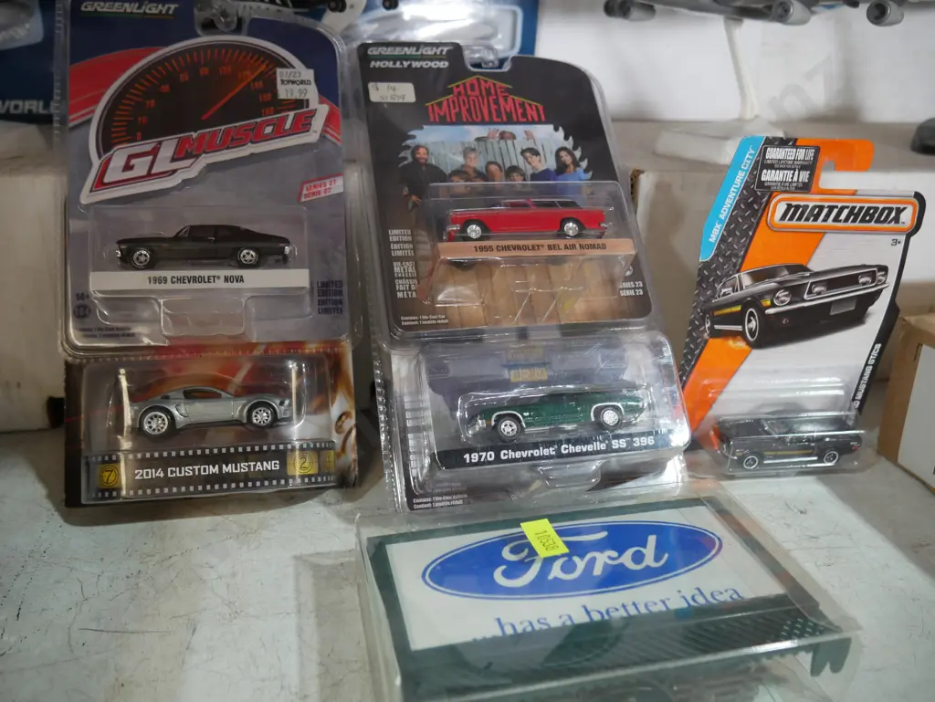 Assorted model cars Image 1++
