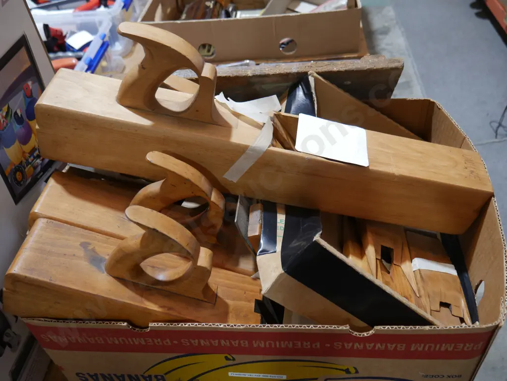 Old wood planes Image 1++