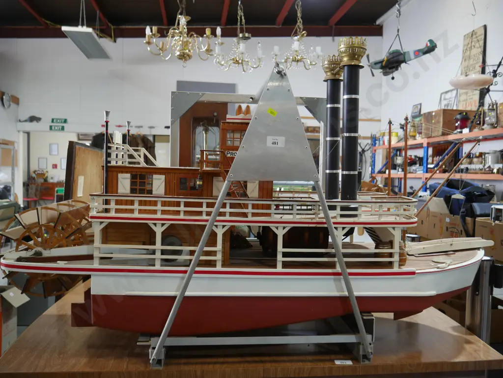 R.C Proud Mary model paddle boat Image 1++