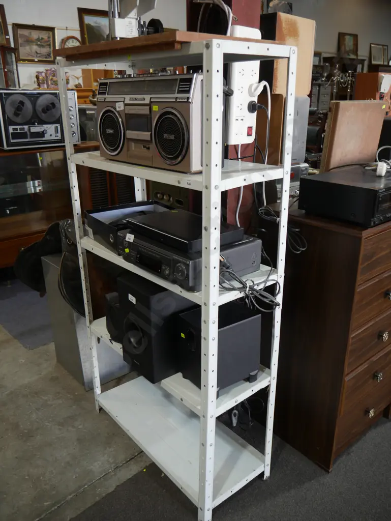 Metal shelf unit Image 1++