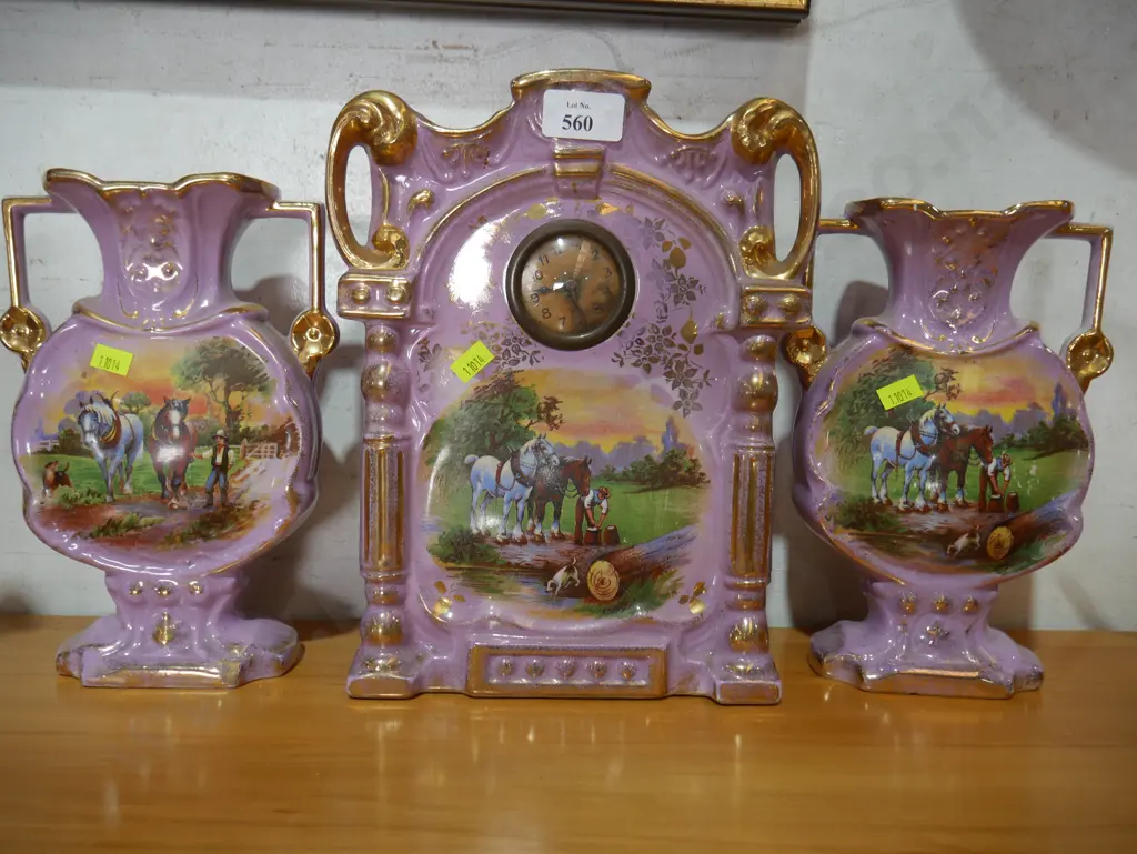 Clock and vases Image 1++