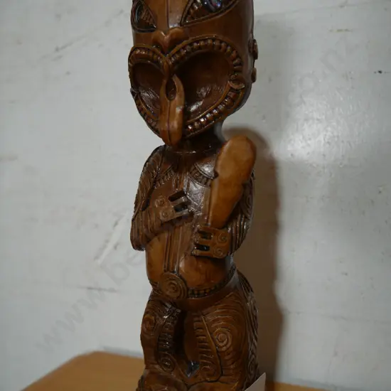 Maori carved figure