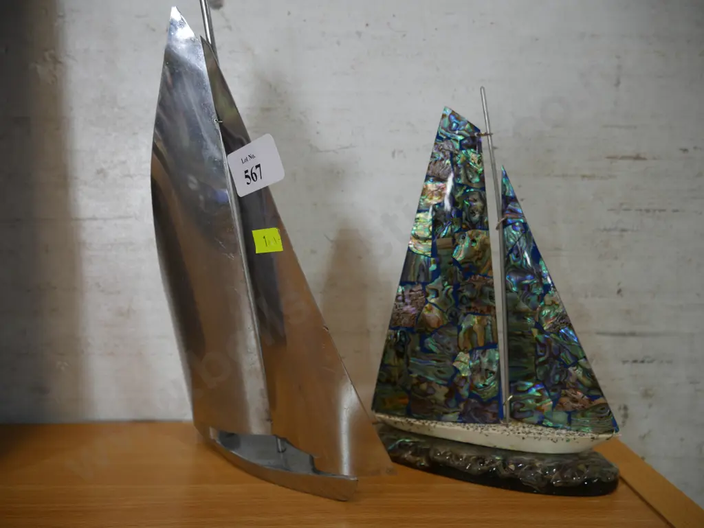 2 boat ornaments Image 1++