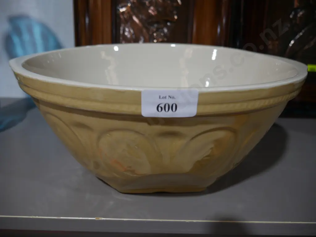 Mixing bowl Image 1++