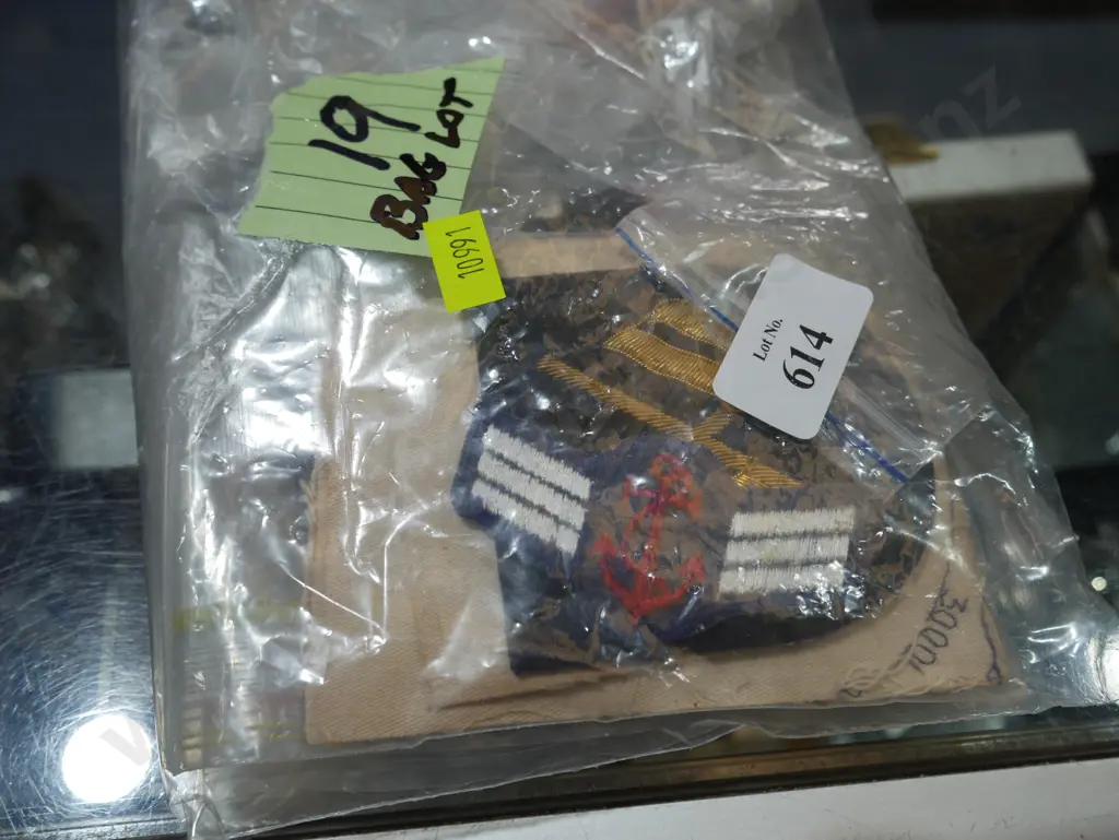 Military badges etc Image 1++