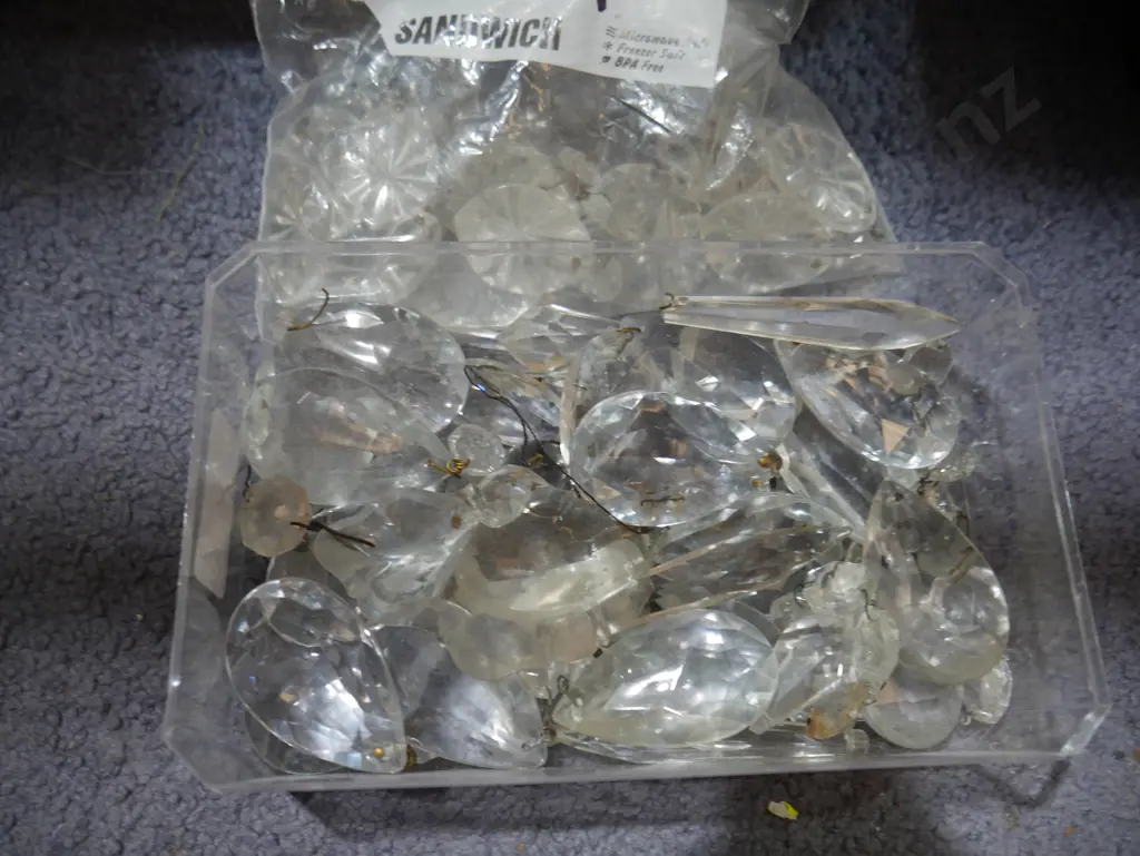 Chandelier crystals Image 1++