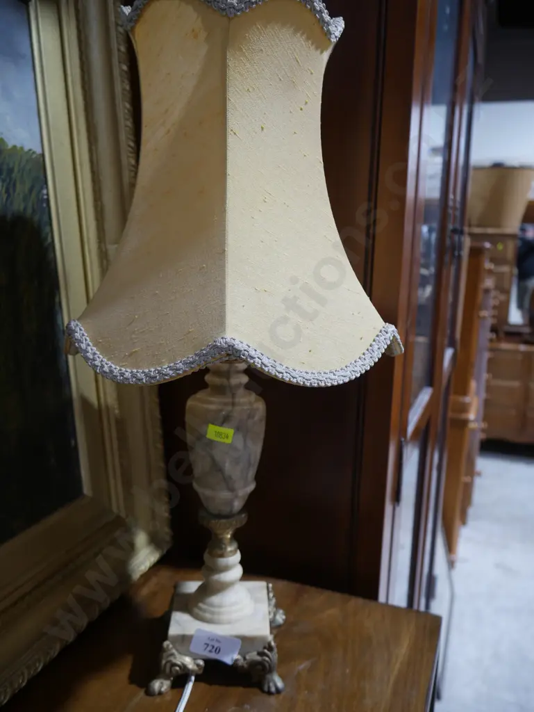 Table lamp Image 1++