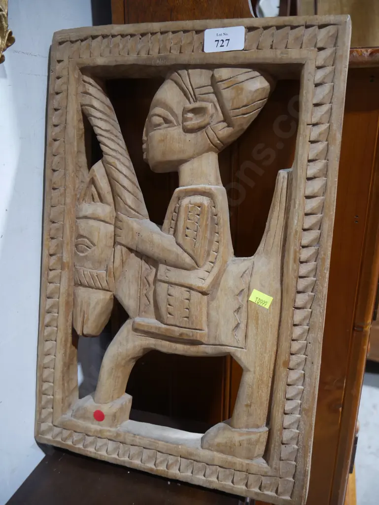 Carved wall hanging Image 1++