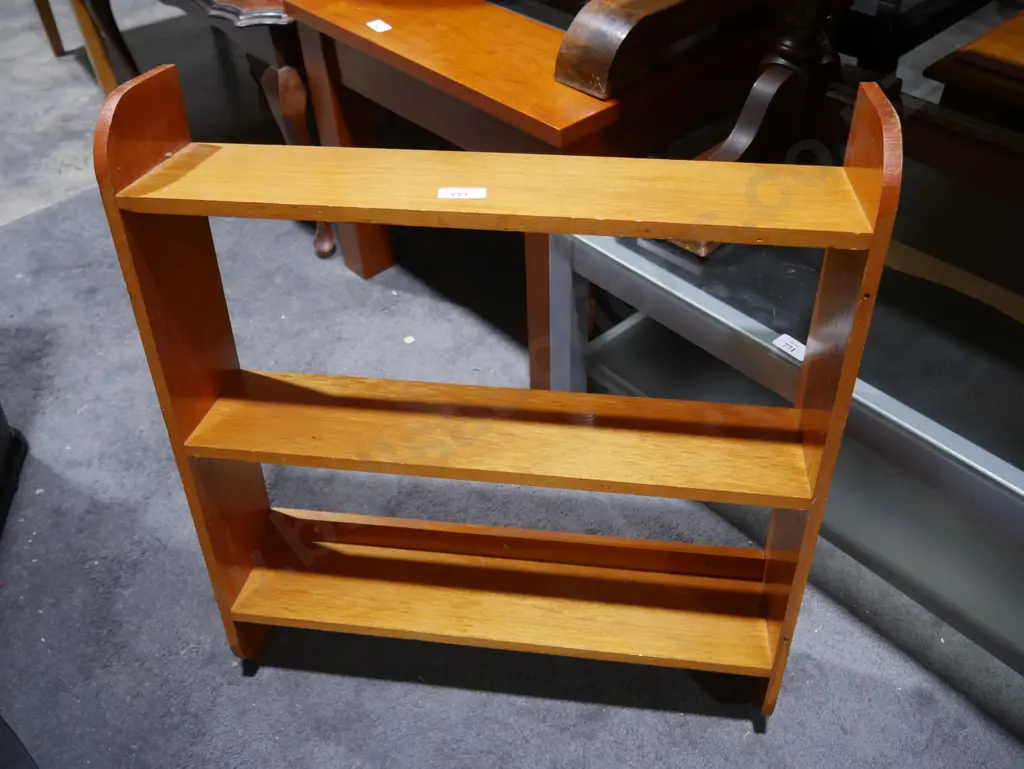 Wall shelves Image 1++