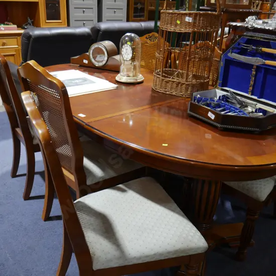 Extension dining table and 6 chairs