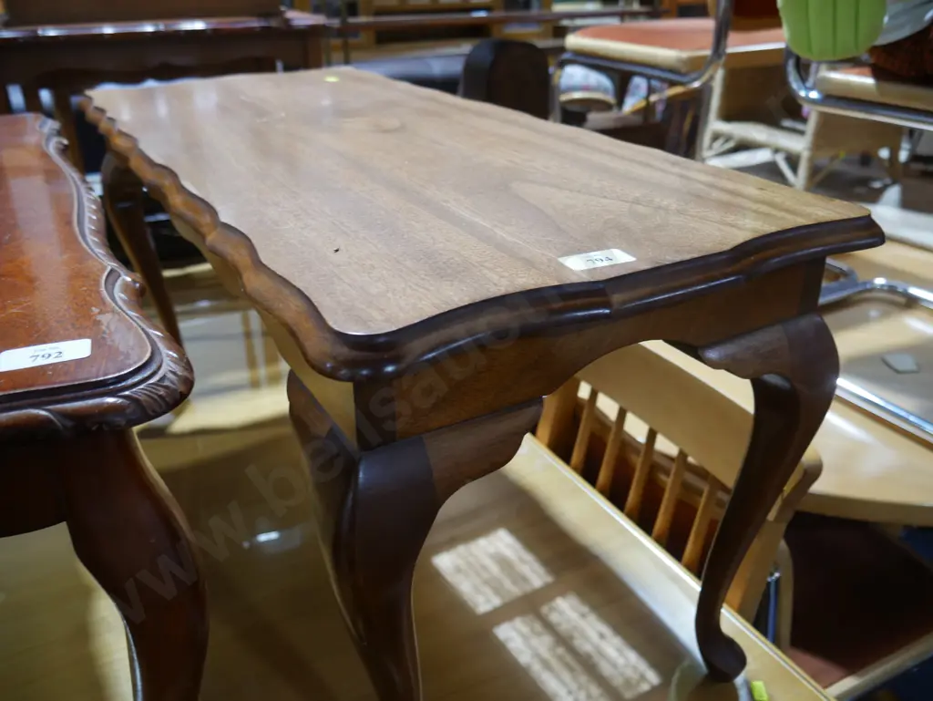 Coffee table Image 1++