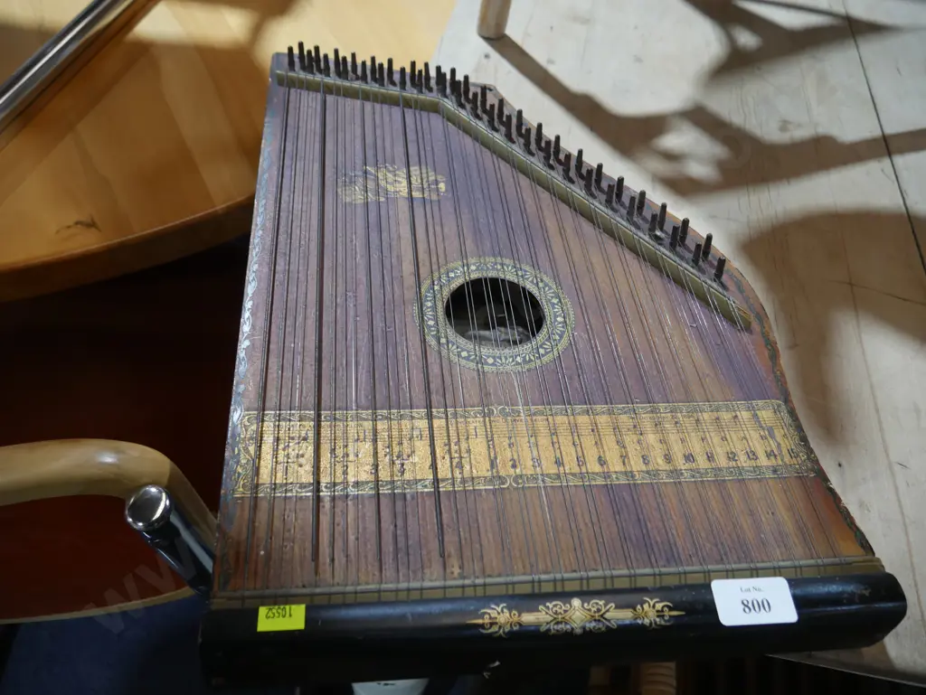 Zither Image 1++