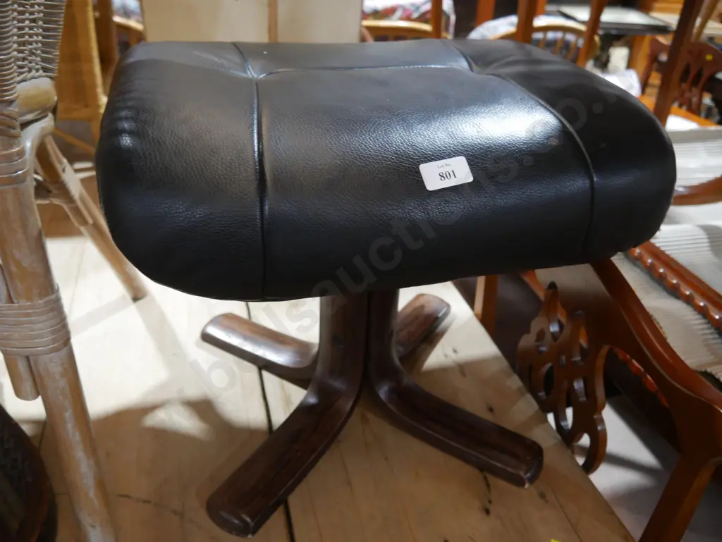 Foot stool Image 1++