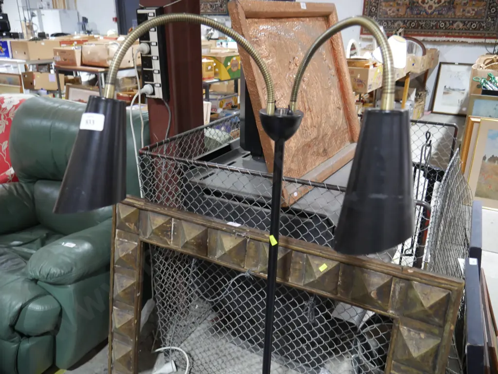 Floor lamp Image 1++