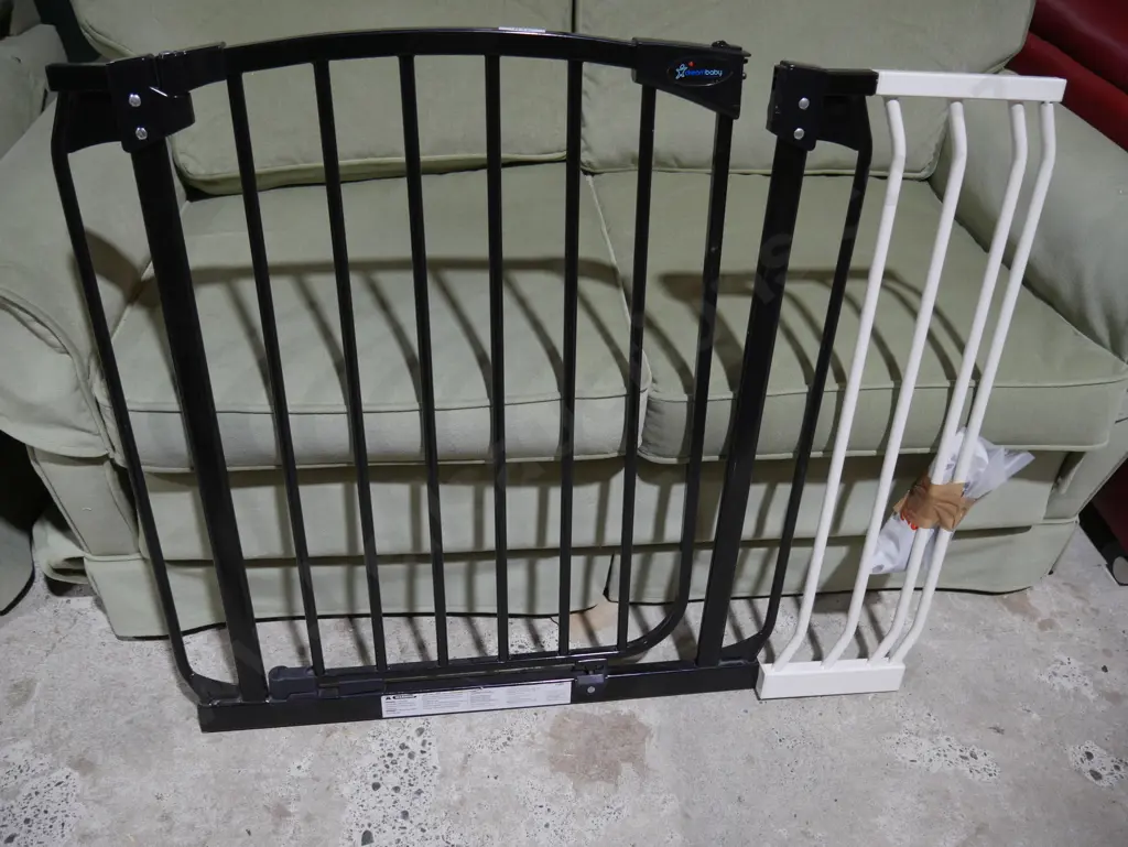 Baby gate Image 1++