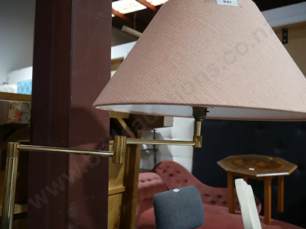 Standard Lamp Image 1++