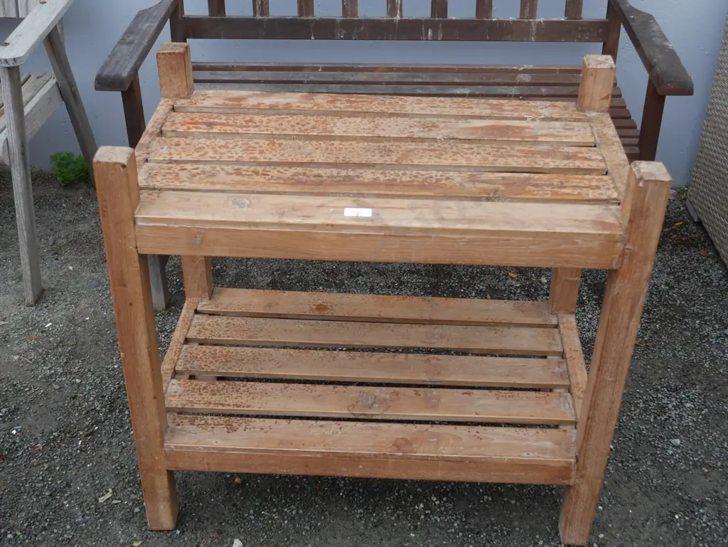 Wooden shelf unit Image 1++