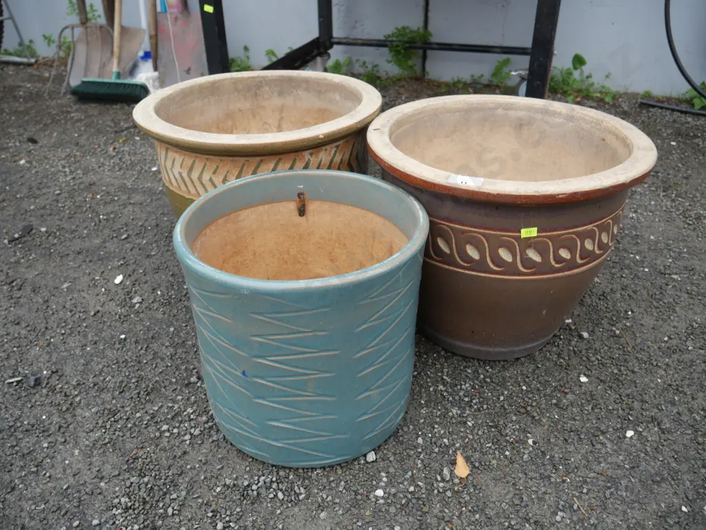 3 garden pots Image 1++