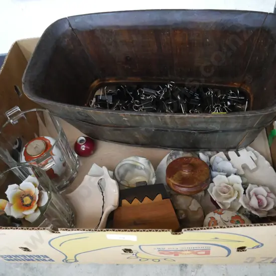 Paperclips, porcelain items etc
