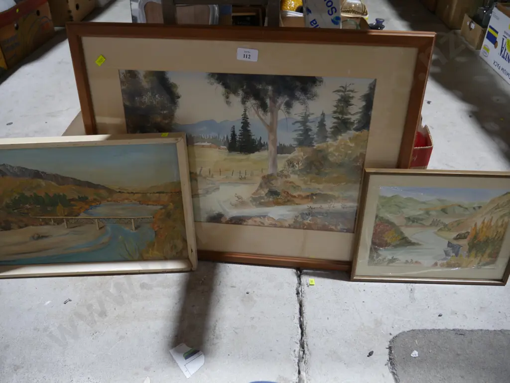 Assorted art Image 1++