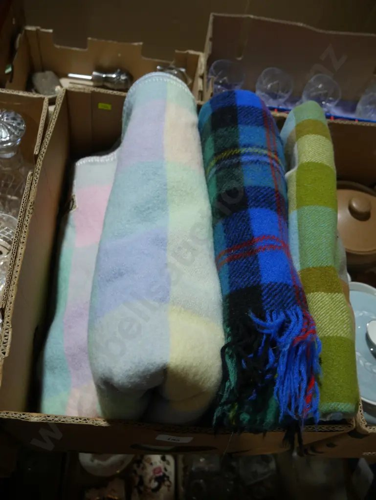 Woolen blankets Image 1++