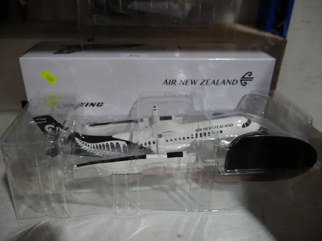 Air New Zealand model boeing ATR 726 Image 1++