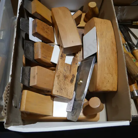 Assorted wood planes