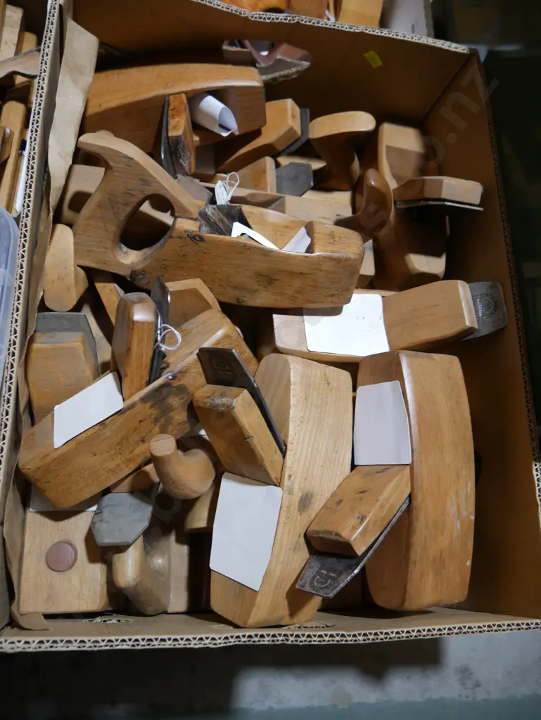 Box of wood planes Image 1++