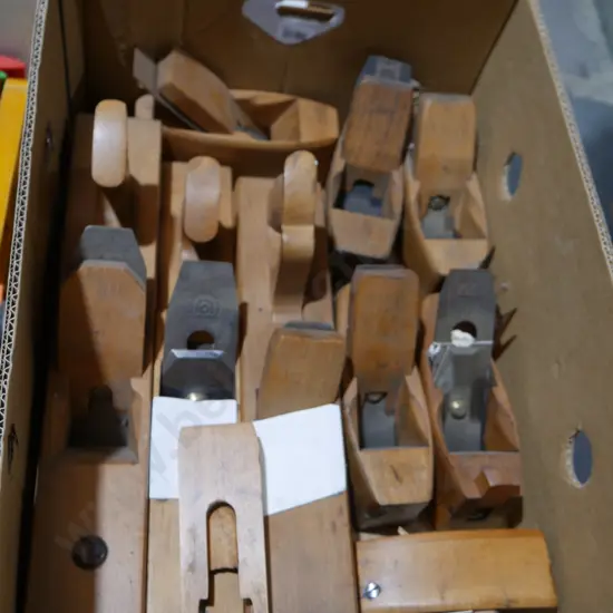 Box of wood planes