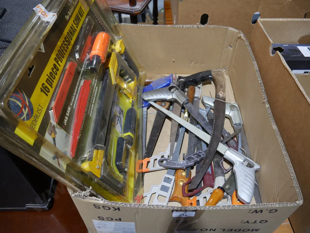 Saw kit etc Image 1++