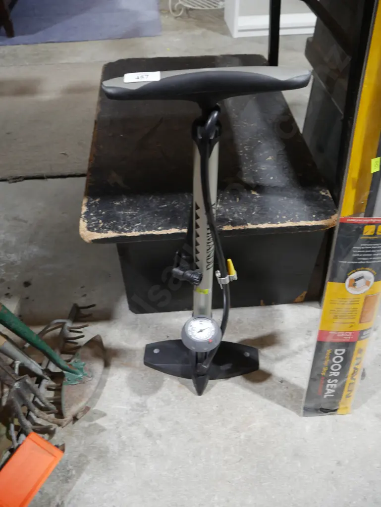 Kathmandu air pump Image 1++