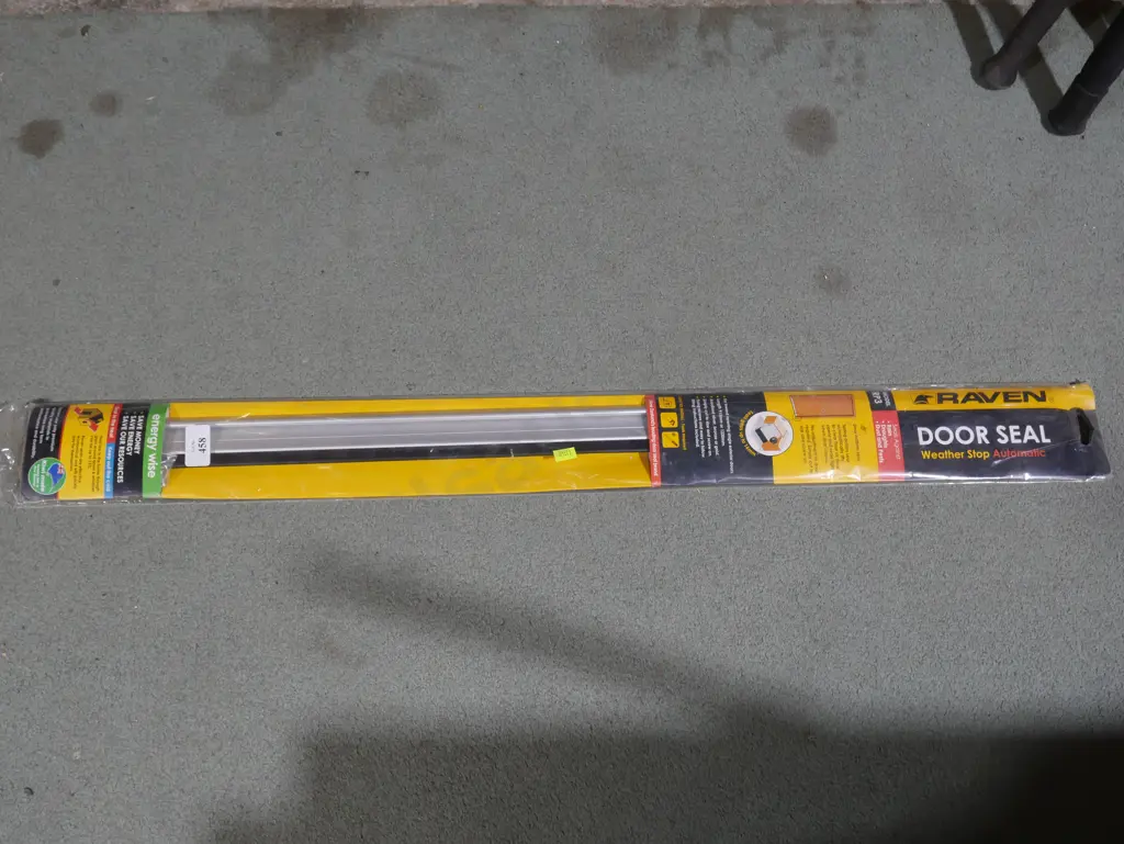 Door weather strip Image 1++